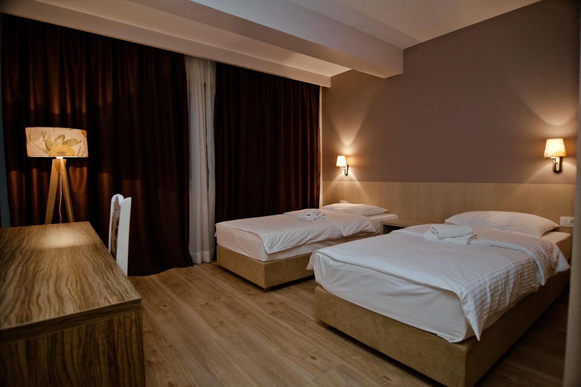 Wine Hotel Cesarica Medjugorje Ngoại thất bức ảnh