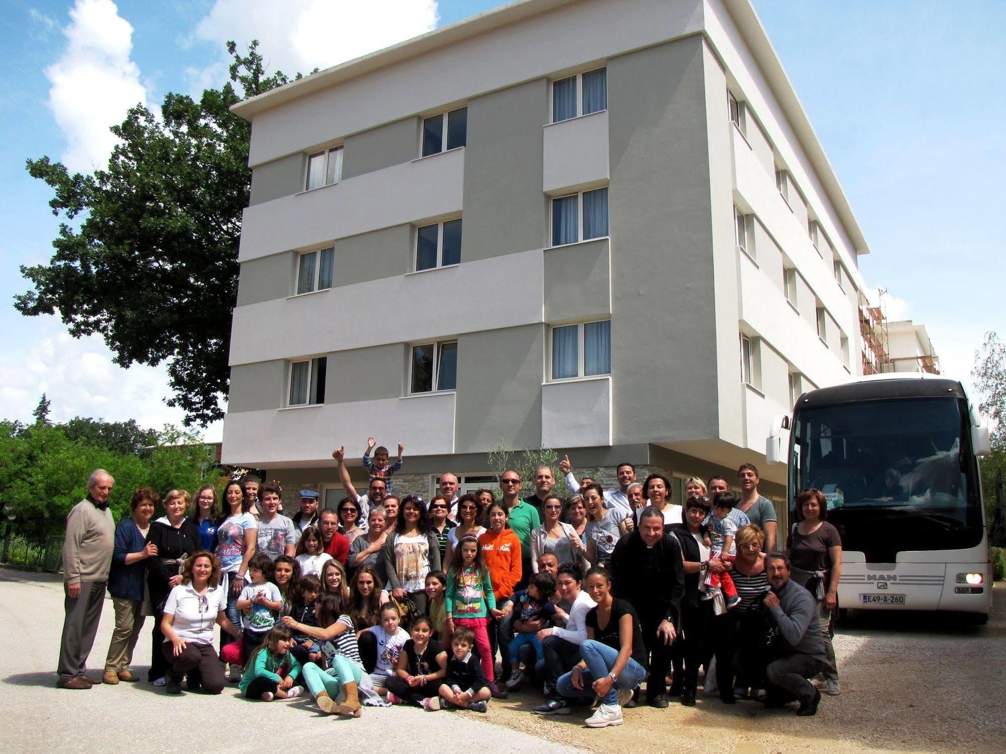 Wine Hotel Cesarica Medjugorje Ngoại thất bức ảnh